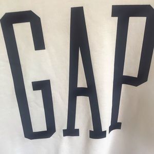 Gap white crew neck sweater